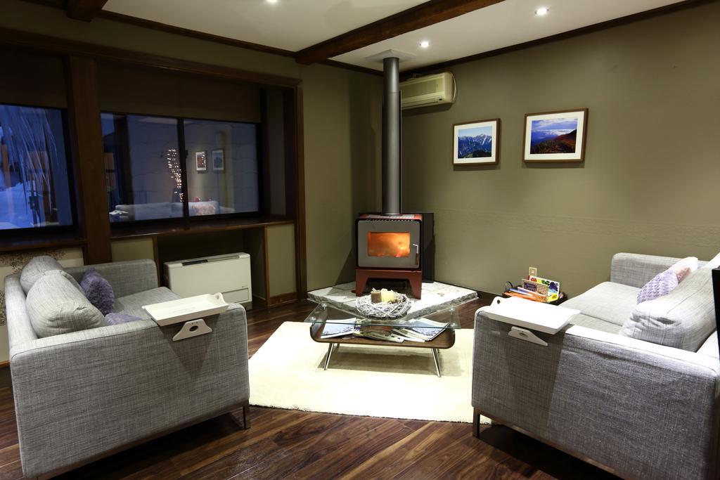 Snowlines Lodge Hakuba Ngoại thất bức ảnh